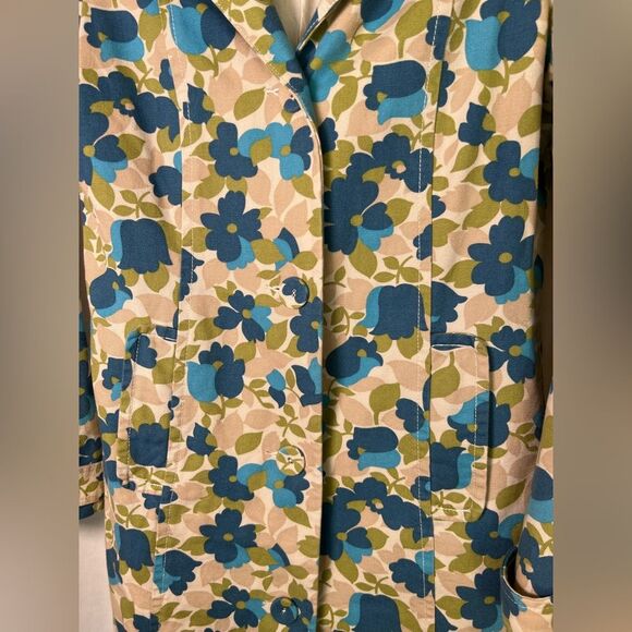 Old Navy floral pea coat 🌺 lined 🌺 excellent condition 🌺 small - Picture 4 of 10